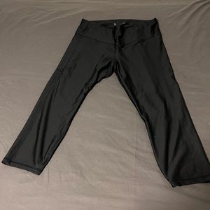Under Armour Capri Leggings 2X Heatgear Compression